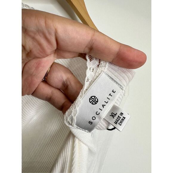 Socialite Bodysuit Lace Trim Womens Long Sleeve Ribbed Ivory White Size XL NWT - Picture 7 of 8